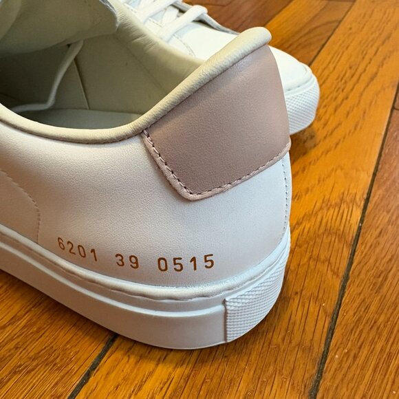 NWOT Woman by Common Project Sneakers Size 39 EU Italian-Made White Leather - Picture 3 of 7